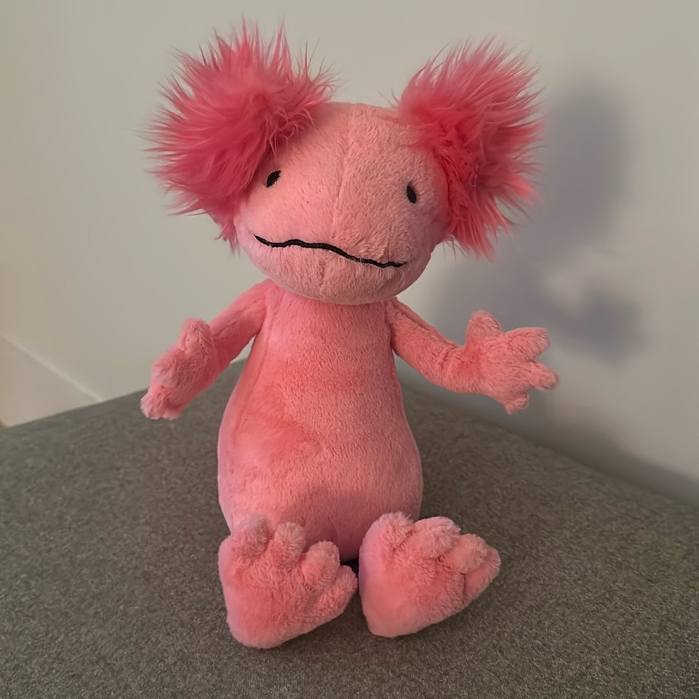 NWITH TAGS RARE PINK AXOLOTL JELLYCAT